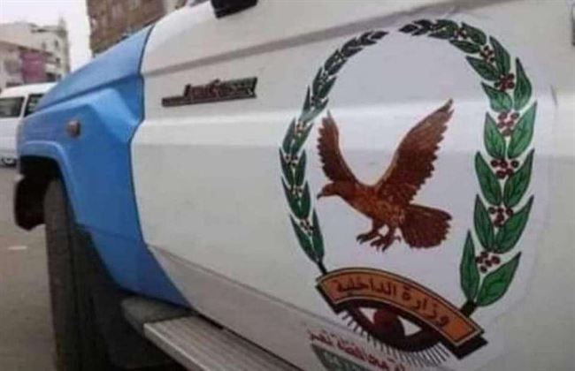 شرطة تعز تتسلم من أمن عدن أربعة مطلوبين أمنيا