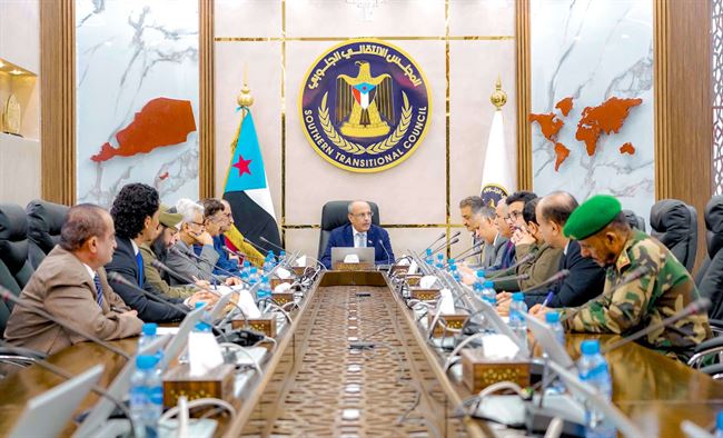 الانتقالي الجنوبي يعلن دعمه لإجراءات السلطة في عدن لتحسين الإيرادات