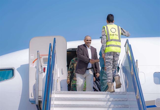 الزُبيدي يعود إلى العاصمة عدن بعد زيارات عمل خارجية