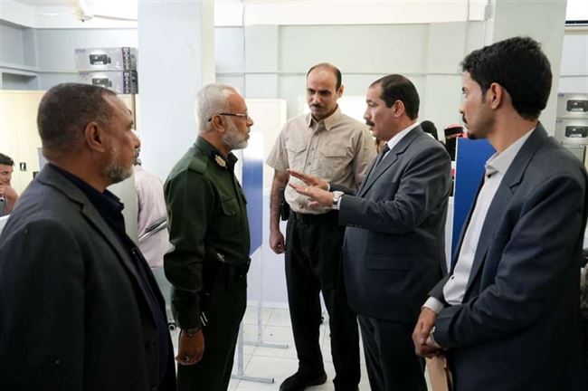 وزير الداخلية يسلم رقاب اليمنيين لشركة مجهولة.. أين ذهبت السيادة والأمن القومي ؟