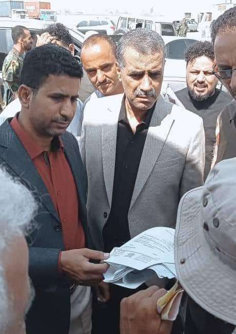 من تحقيق نيابة الأموال العامة بالمنطقة الحرة.. الهيئة العليا للأدوية متورطة بإدخال أدوية فاسدة إلى عدن