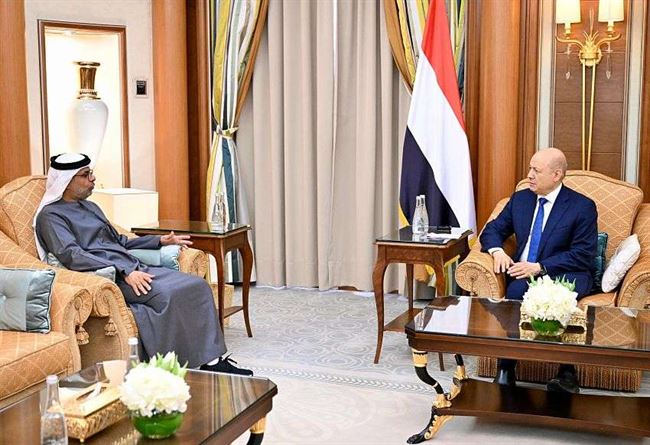العليمي يشيد بالعلاقات الثنائية المتينة مع الإمارات