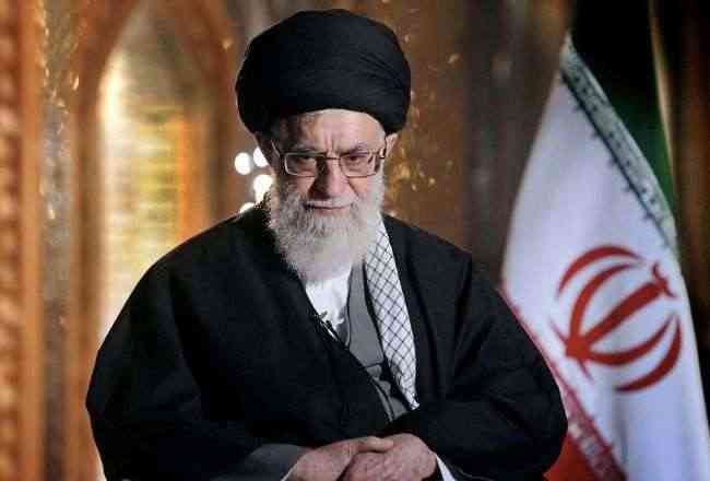 نيوزويك: خامئني يحول العراق إلى دولة عميلة لإيران