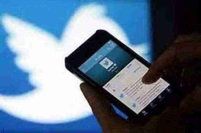 خبراء سعوديّون: تويتر.. أخطر وسيلة لانحراف المراهقين