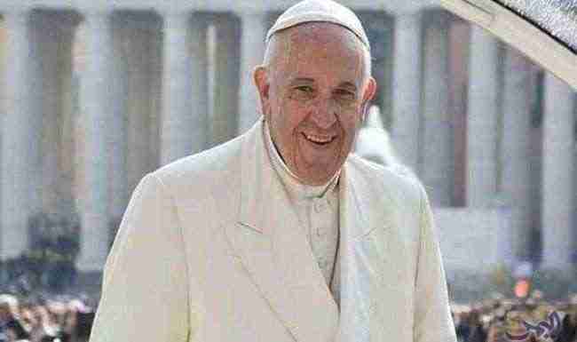 البابا فرنسيس لن يعزز الأمن في رحلاته رغم المخاطر