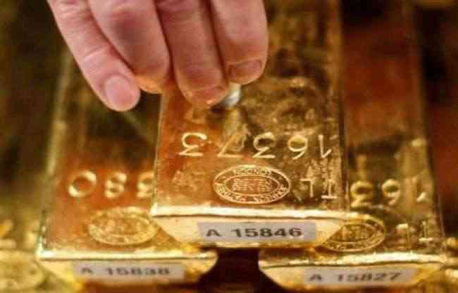 الذهب يستقر قبيل اجتماع المركزي الأمريكي مع تنامي التوقعات برفع الفائدة