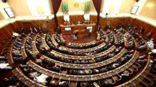 البرلمان الجزائري يحسم شغور الرئاسة الثلاثاء القادم