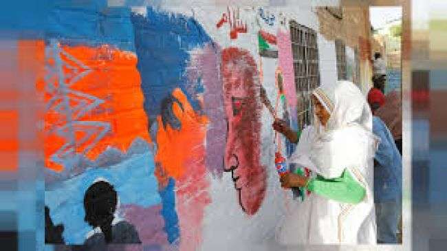 اعتصام المحتجين في السودان يطلق المواهب الفنية