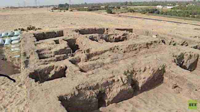 الكشف عن بقايا بيت أثري يرجع للعصر البطلمي في مصر