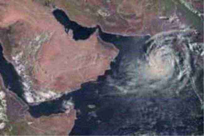 الكشف عن آخر تطورات الاعصار فايو في بحر العرب