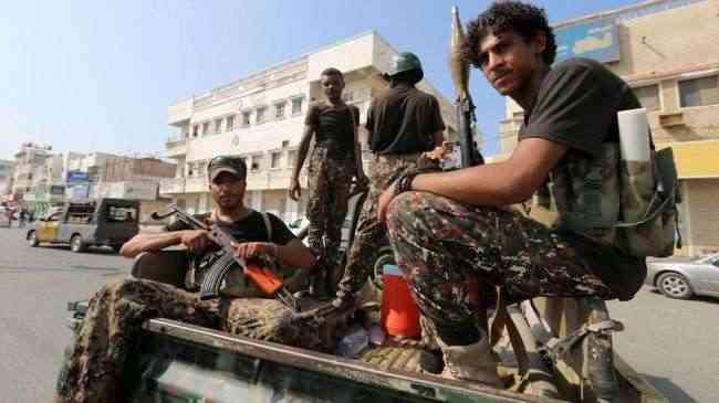 انفجار مخزن أسلحة لميليشيا الحوثي بسوق شعبية بالحديدة