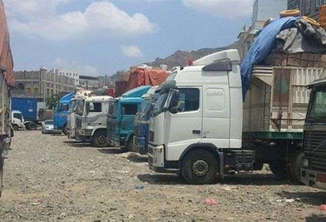 الحوثيون يتلفون 7 شاحنات إغاثة مقدمة من برنامج الغذاء العالمي