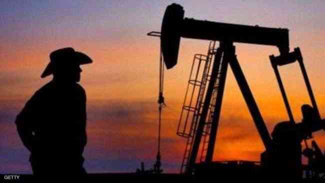 أسعار النفط تنخفض بفعل مخاوف بشأن الطلب