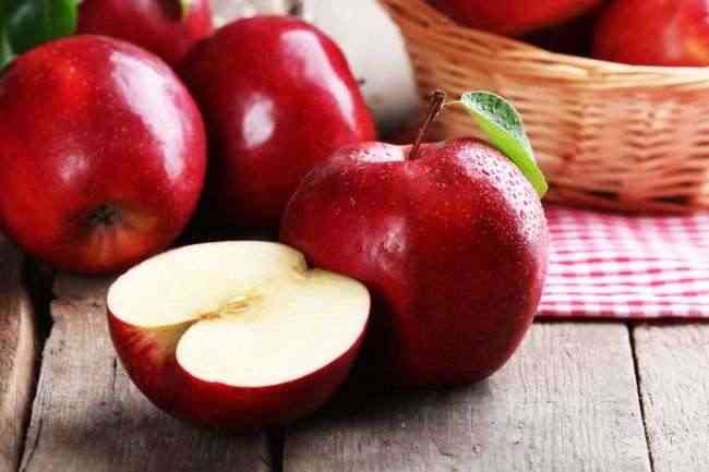 10 فوائد لصحتك في تناول التفاح يومياً..تعرف عليها