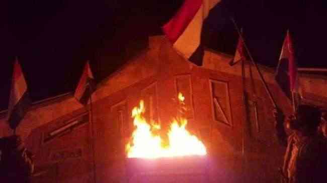 الحوثيون يمنعون إيقاد شعلة العيد الـ 57 لثورة 26 سبتمبر في ذمار