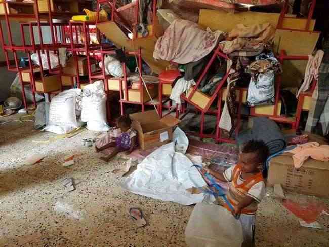 اللجنة الدولية للصليب الأحمر: مدرسة تأوي العائلات بدلاً من الطلاب في الضالع